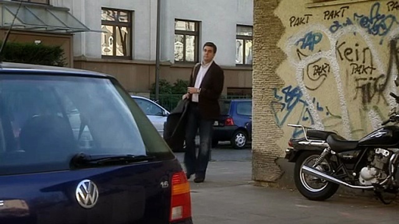 Pastewka S04E01-Der Pusher