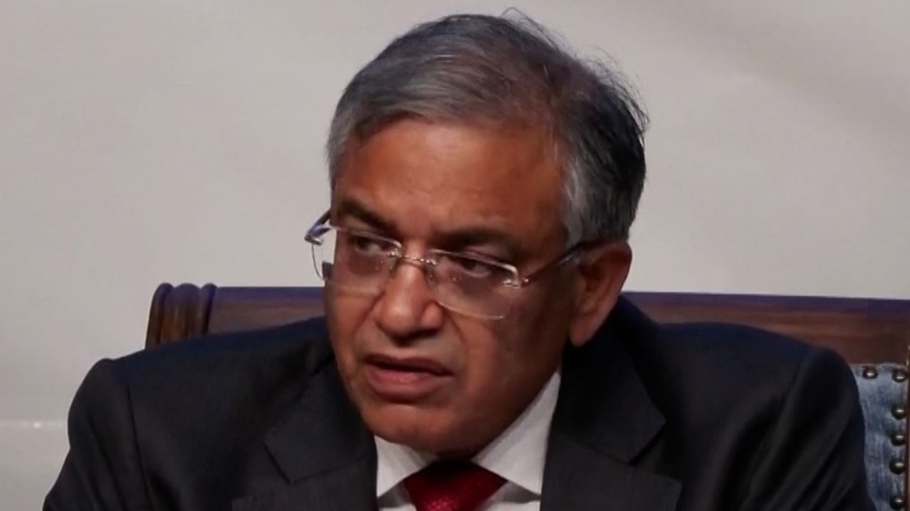 'वोट चोरी' के आरोप, ECI का जवाब