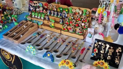 Feira do Teatro tem cheirinho de pastel, arte na calçada e aquele rolê que agrada até quem só saiu de casa para “tomar um cafezinho”
