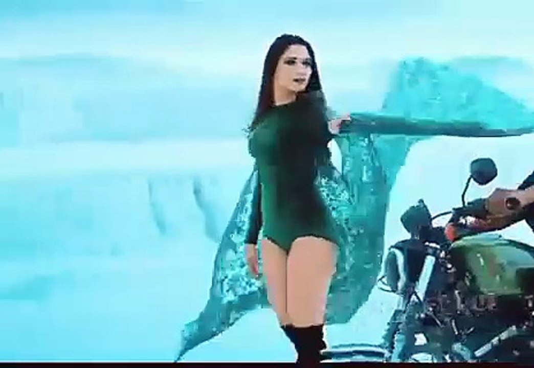 Hot Tamanna