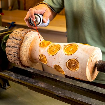 Simply Incredible Custom Woodturning Craft Made Using Epoxy Resin! 😯