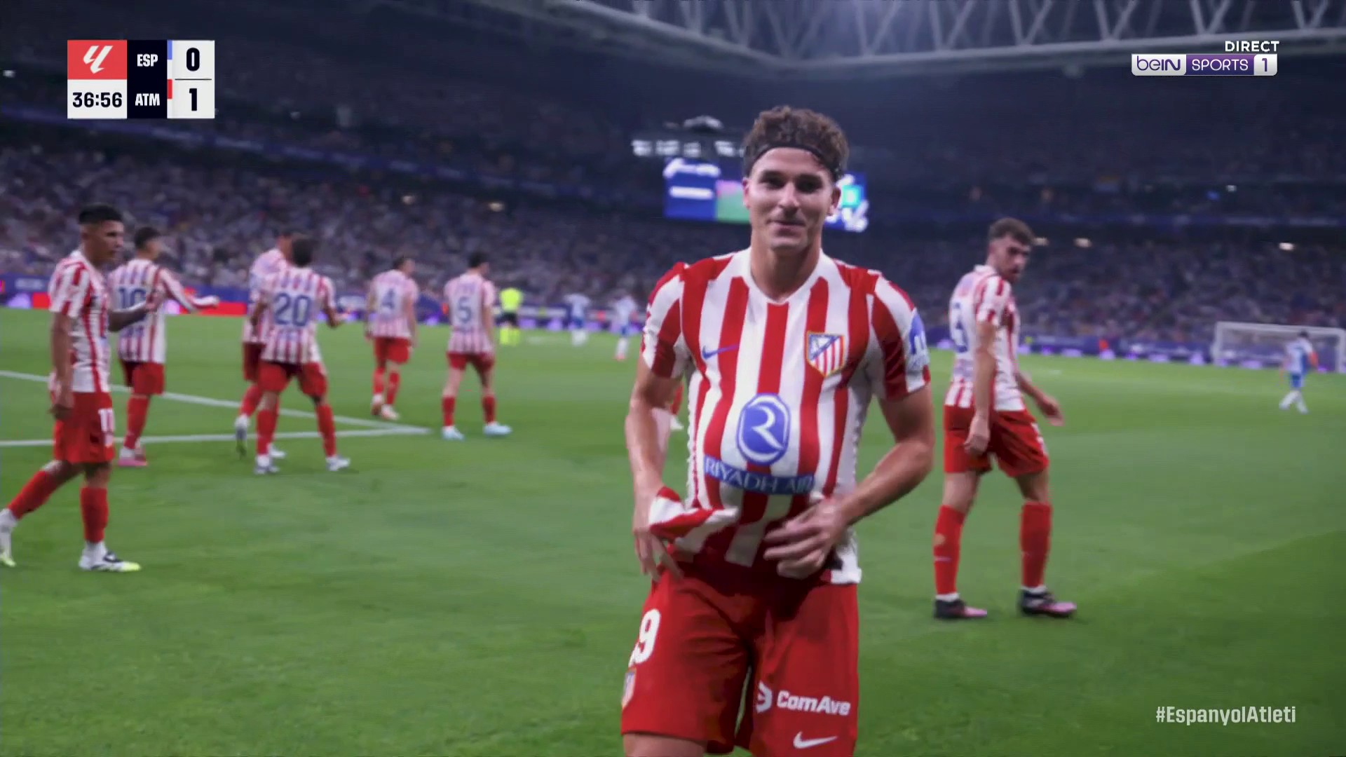 La Liga : Le coup franc magique de Julian Alvarez !