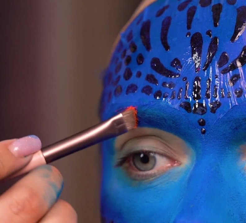 This Handmade Cosplay Looks Shockingly Real