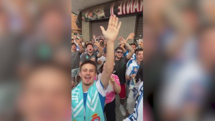 El nuevo accionista del Espanyol se hace viral bebiendo cerveza en la previa con los ultras