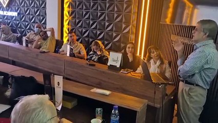 دوره تخصصی لیزر نویان طب مانلی 27 تیر 1404