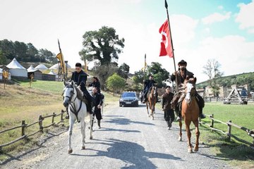 1 milyar izleyiciye Türkiye'yi tanıtıyorlar: Bakan Ersoy Bozdağ Film Platolarını ziyaret etti