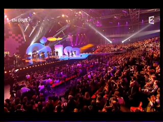 Johnny Hallyday – Victoires de la Musique 2009 – 50 Ans de Carrière & “Ça Peut Changer le Monde” en Live
