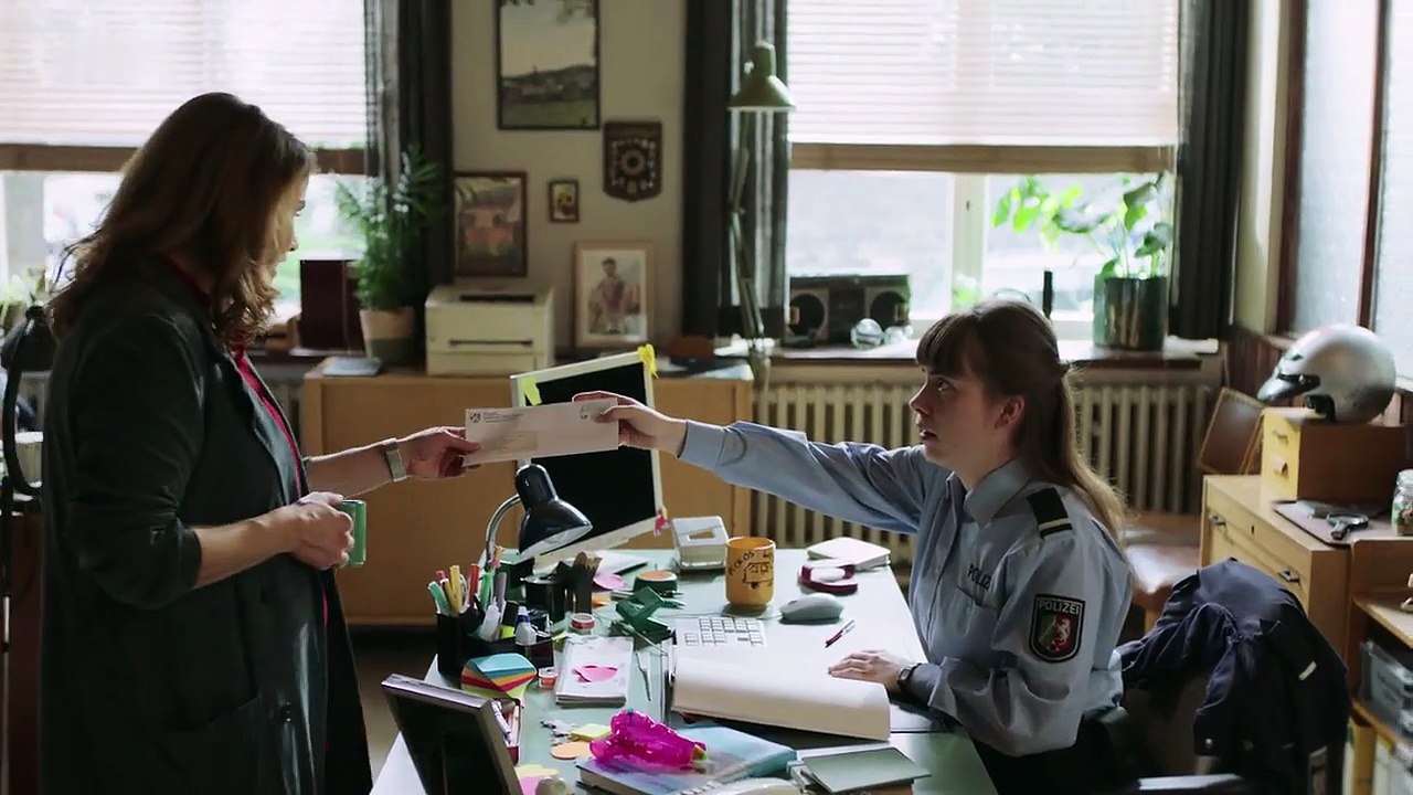 Mord mit Aussicht S05E11-Minigolf-Mafia