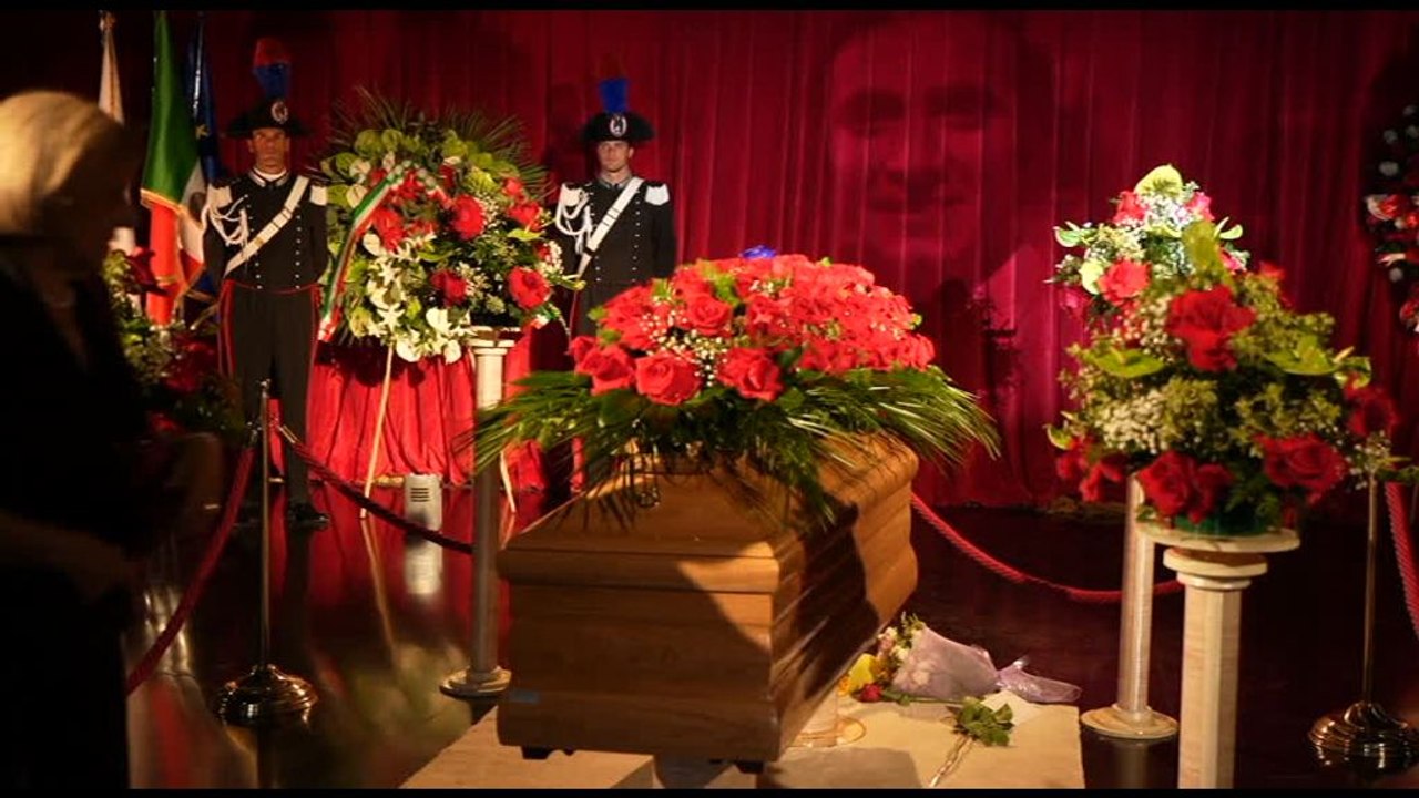 Addio a Pippo Baudo, la Camera ardente al Teatro delle Vittorie