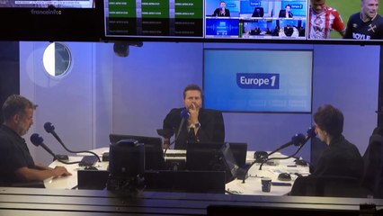 «Il n'y a aucun journaliste à Gaza» : le philosophe Raphaël Enthoven pris pour cible sur les réseaux sociaux suite à ses propos