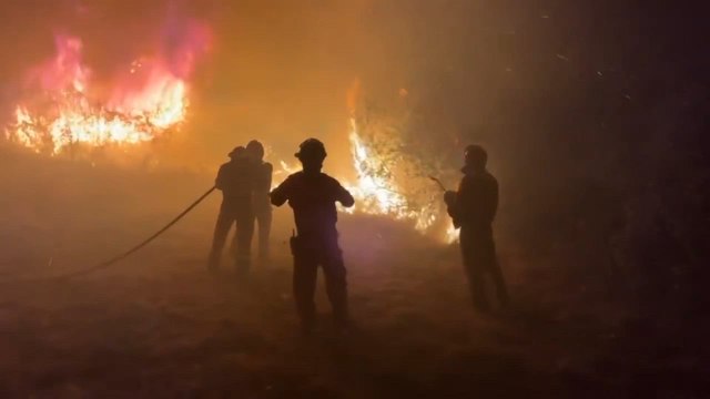 La gestión de los incendios reaviva los reproches entre PP y PSOE