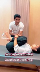 Donon pairon ko chhati se lagane