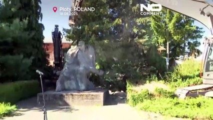 Monument taken down in Poland under communist symbols law