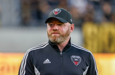Wayne Rooney reveals Sol Campbell stopped talking to him over Premier League rivalry