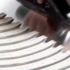 Idées durables de réparation de carreaux que vous pouvez faire vous-même