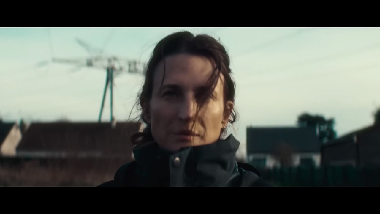 Camille Cottin et Romain Duris face au nucléaire : bande-annonce Rembrandt (vf)