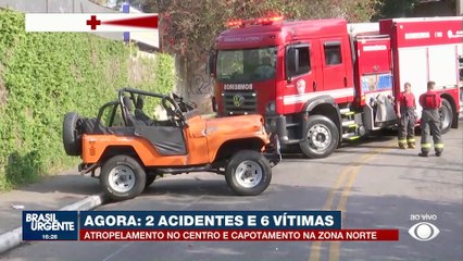 Camionete capota após perder controle na curva em São Paulo