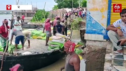আচমকা ছোবল ফুলহরের ! তলিয়ে গেল একাধিক যানবাহন, নদী বসতির আরও কাছে আসায় আতঙ্ক