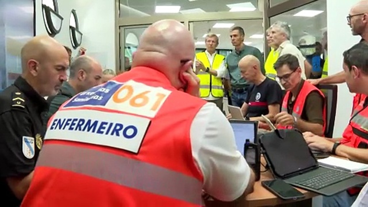 El fuego mantiene activos 40 focos en España, mientras se intensifica la ayuda internacional