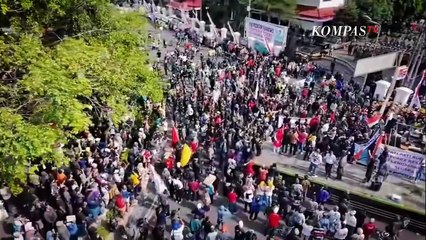 Seruan Warga Pati Minta Presiden Prabowo Pecat Bupati Sudewo | DIPO INVESTIGASI
