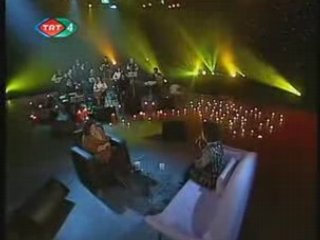 Emel Taşçıoğlu - Döndünmü benden yüzü dönesi