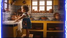 Toy lavando los trastes pa'que mi abuelita esté feliz