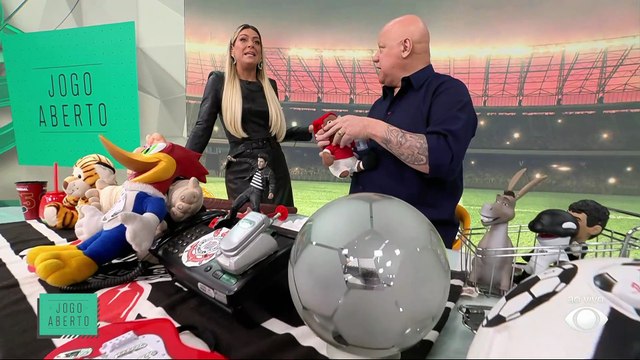 Zoeira Jogo Aberto: Chico Garcia provoca Heverton Guimarães após vitória do Grêmio sobre o Atlético-MG