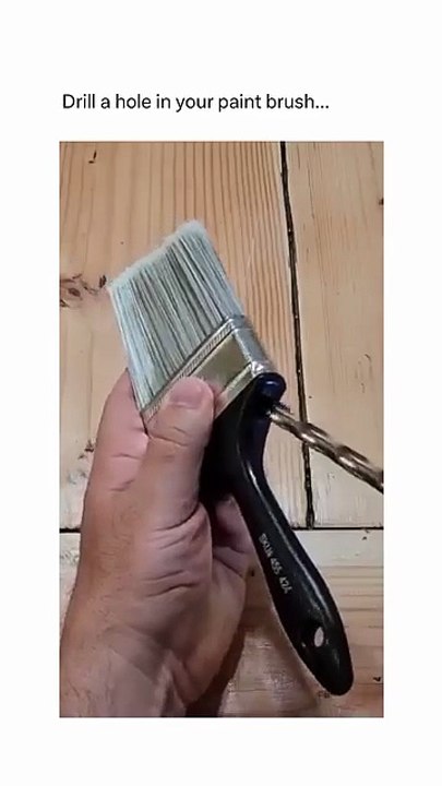 Crazy smart painting life hack! ✨