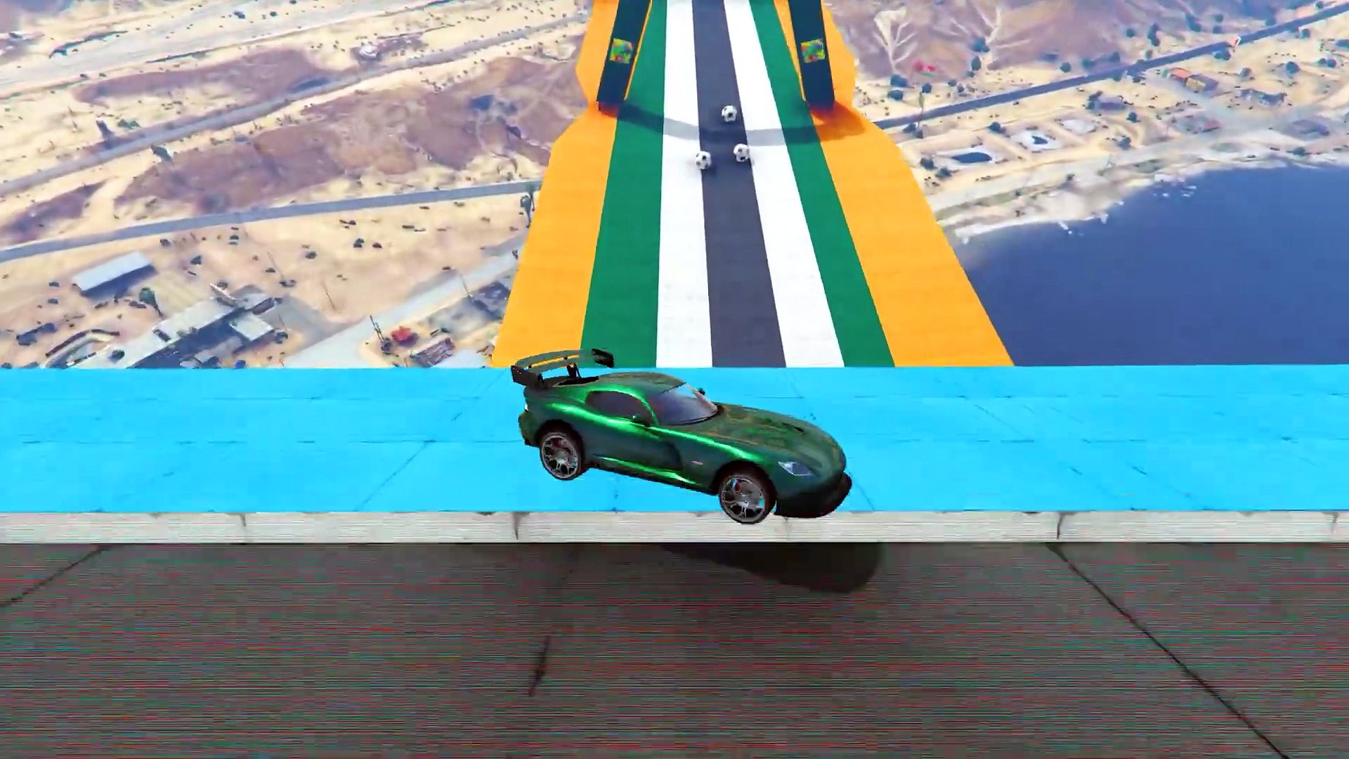 GTA 5 Crazy DUAL MEGA RAMP Gameplay - GamesCorner