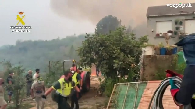 El incendio forestal de Jarilla (Cáceres) arrasa ya más de 15.000 hectáreas