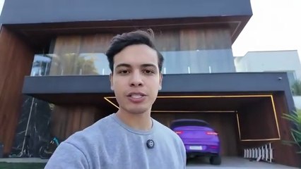 FUI CHAMADO DE BANDIDO NA PORTA DA MINHA CASA