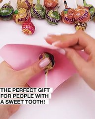 A bouquet of lollipops! 🍭