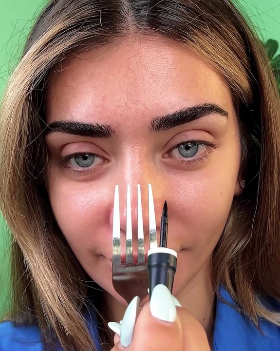 Perfect wing with just a fork💁‍♀️