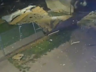 Unwetter in Nebraska: Massiver Sturm reißt Gefängnisdach weg