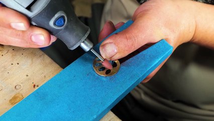 From Spare Change to Pet Charm – DIY Pendant Tutorial 🐾