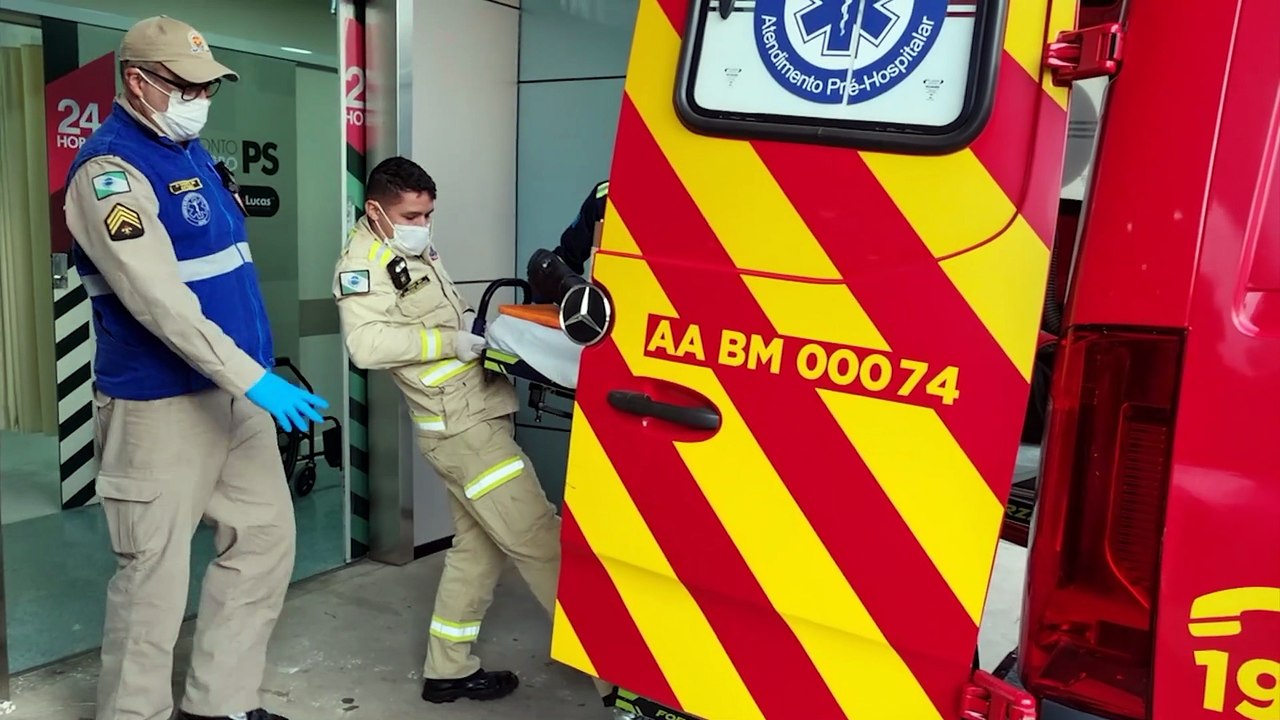 Trabalhador tem lesão grave na perna após ser atingido por pallet
