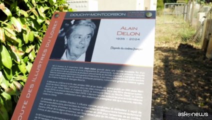 Lo stadio di Douchy-Montcorbon è stato dedicato ad Alain Delon