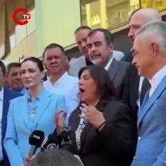 Ak Gençlik, Özlem Çerçioğlu'nu bağrına bastı