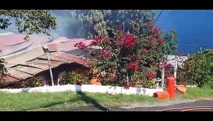 FIRE DESTROYS 5 BEDROOM  HOME