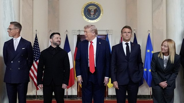 Trump, Zelensky et les Européens : 5 images à retenir de leur rencontre à Washington