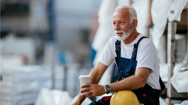 Départ à la retraite anticipé : ce dispositif pénalise ceux qui en ont le plus besoin