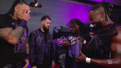 (ITA) Il New Day fa "Dolcetto o Scherzetto" al Judgment Day (WWE RAW 30/10/2023)