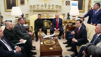 Vestido para a diplomacia: novo estilo de Zelenskyy ganha elogios no encontro com Trump