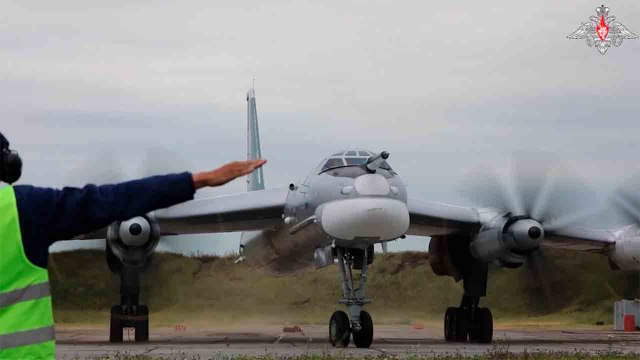Russian Tu-95MS Strategic Bombers Fly Over the Barents Sea