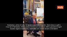 Zelensky dona a Trump mazza golf di giocatore ferito in guerra, il tycoon: Grazie, la userò