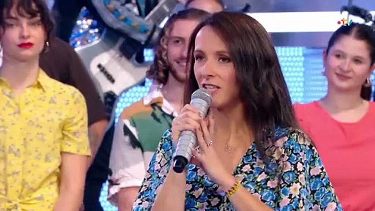 VOICI - "Elle va bien, je vous assure..." : Nagui choqué par le projet improbable de la maestro Morgane dans N'oubliez pas les paroles (ZAPTV)