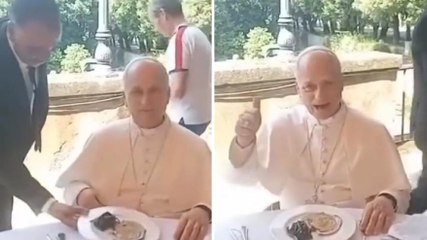 Papa Leone XIV, cuore giallorosso: gli servono da mangiare, ma lui...