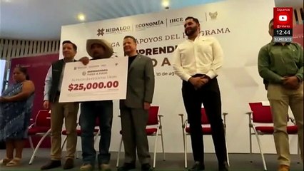 Hidalgo entrega apoyos económicos a 190 emprendedores en 52 municipios