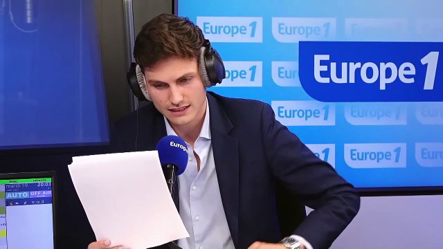 «J'espère qu'il restera jusqu'en 2027» : avant une rentrée politique qui s'annonce tendue, Macron réitère sa confiance en Bayrou