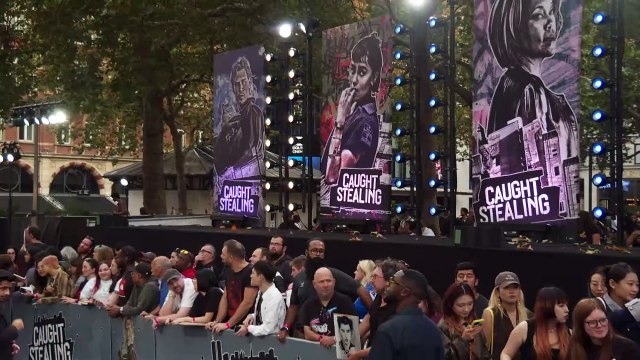 Zoë Kravitz Talks Austin Butler & TikTok Generation